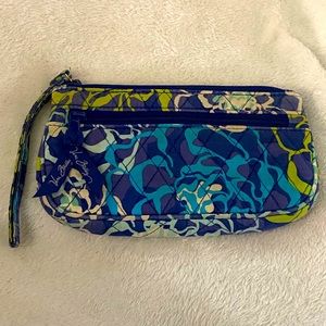 Vera Bradley wristlet wallet